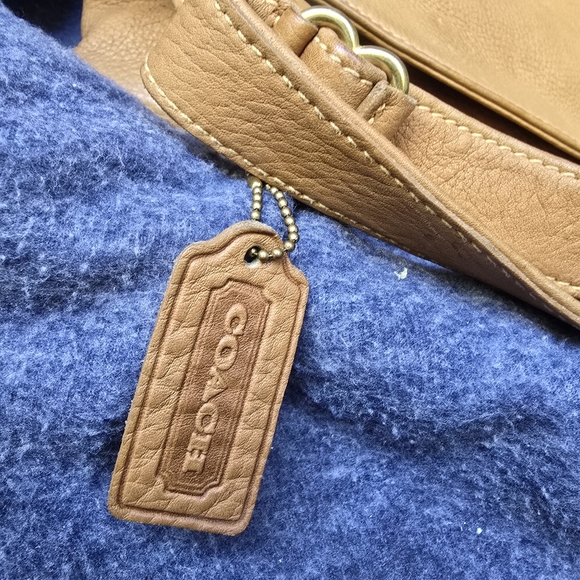 Coach Sonoma flap vintage messenger bag - Picture 2 of 9